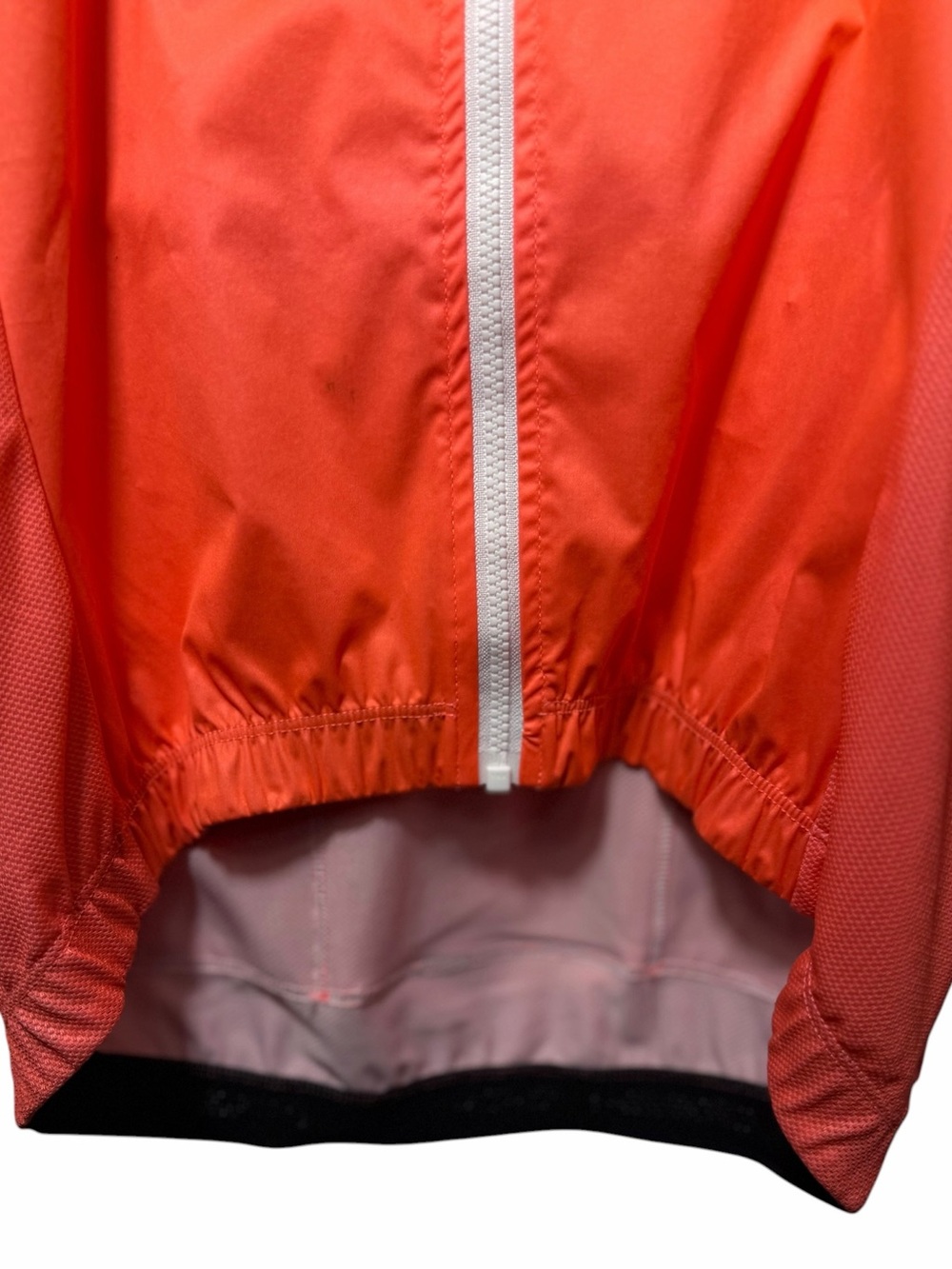 Wyn Republic UNISEX WINDSTOP GILET - SEE ME NOW size medium orange - Picture 9 of 16